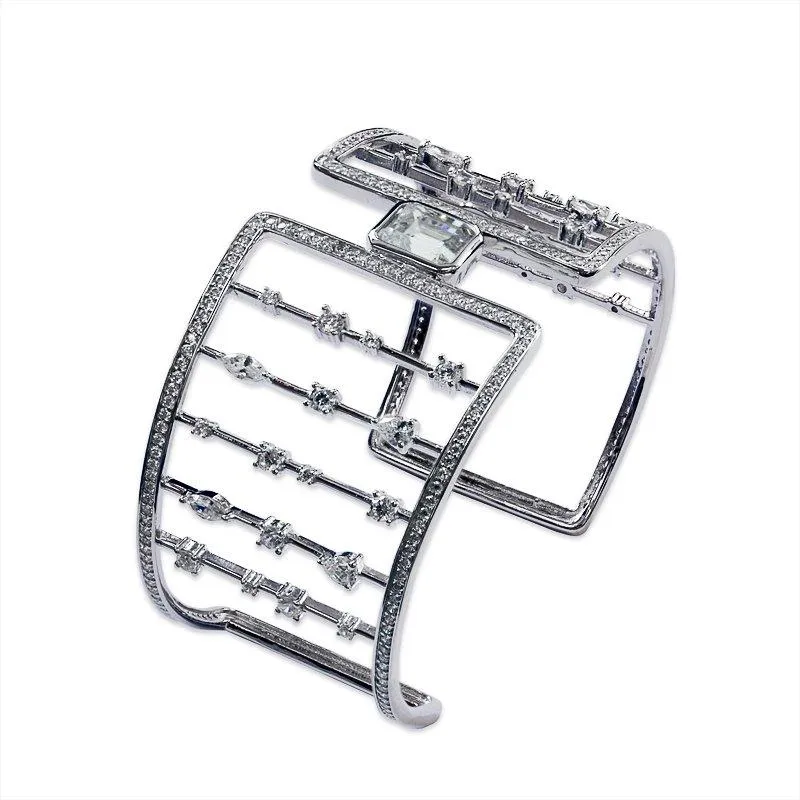 Azhi Cuff Bracelet