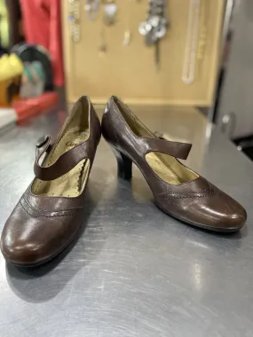 Caprice mary janes 40.5