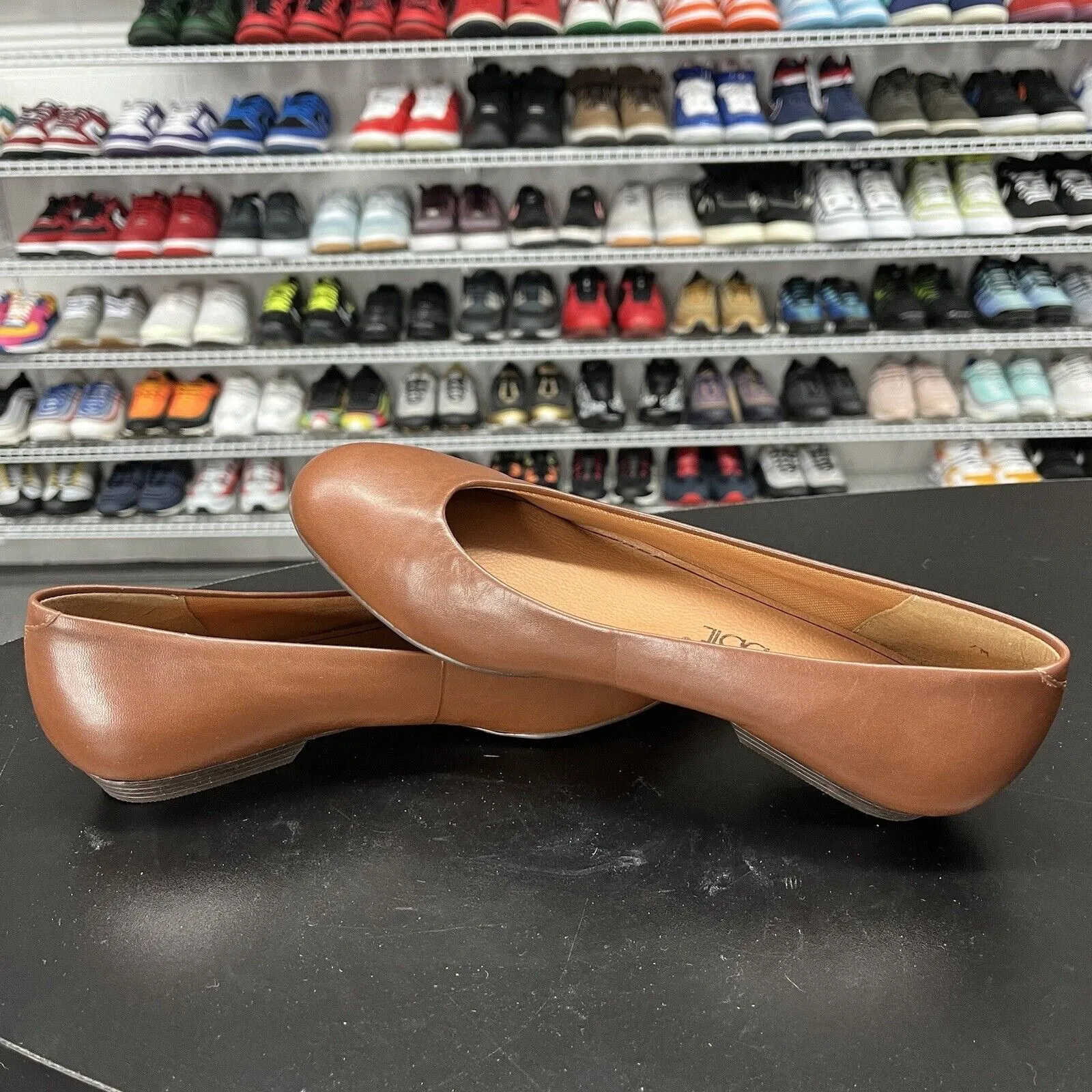 Cobbie Women's Chestnut Leather Premiere Flats Retroflex System Size 7 M