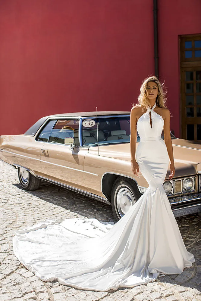 Elegant Mermaid Bridal Dress