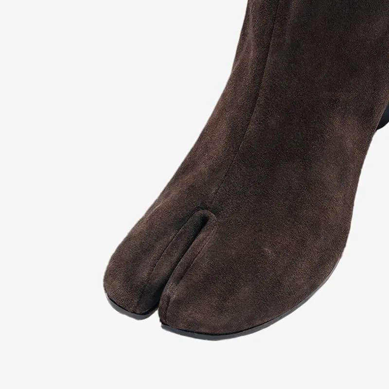 Elegant Suede Tabi Ankle Boots 30mm