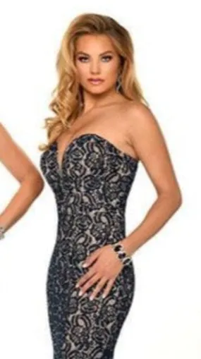 Envious Couture 1118 Size 0 Long Lace Formal Dress Sweetheart Embellished