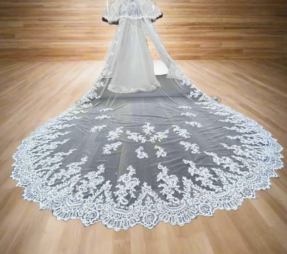 GownLink's Cathedral Bridal Long Veil with Comb and Front Face Layers for Christian & Catholic Weddings GLHL56 Length 3.5 Mtr