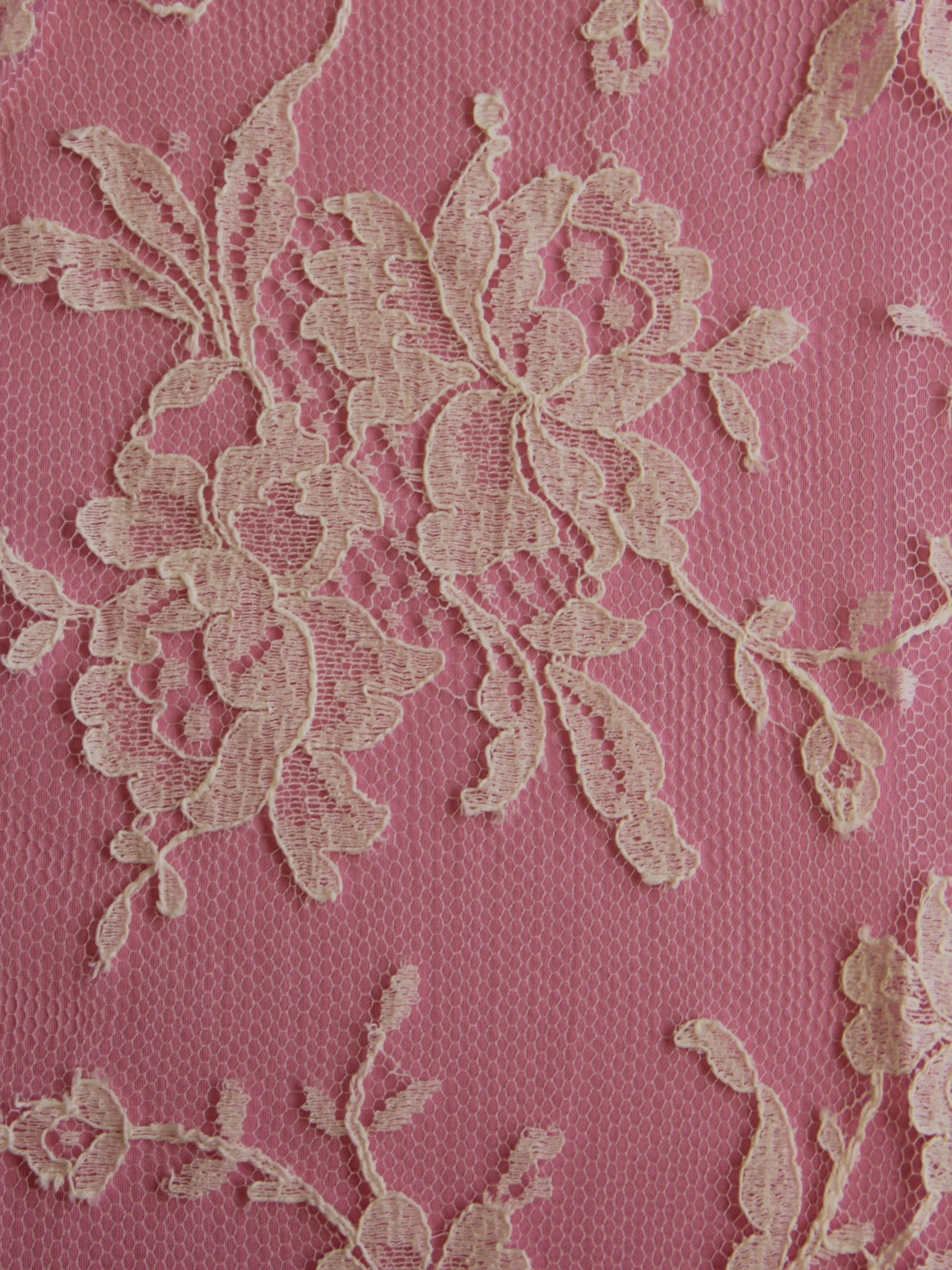 Ivory Chantilly Lace - Kate