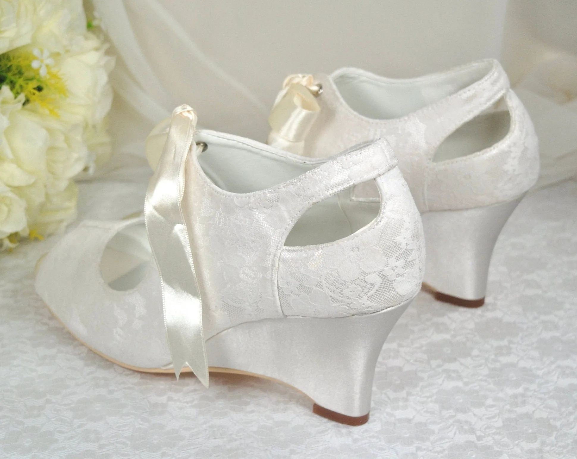 Ivory Lace Wedge Bridal Shoes Size UK6/US8.5