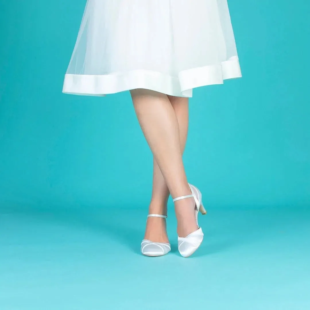 Ivory Satin Block Heel Wedding Shoe, Perfect Bridal Company, Shay, Size 4 ***SALE***