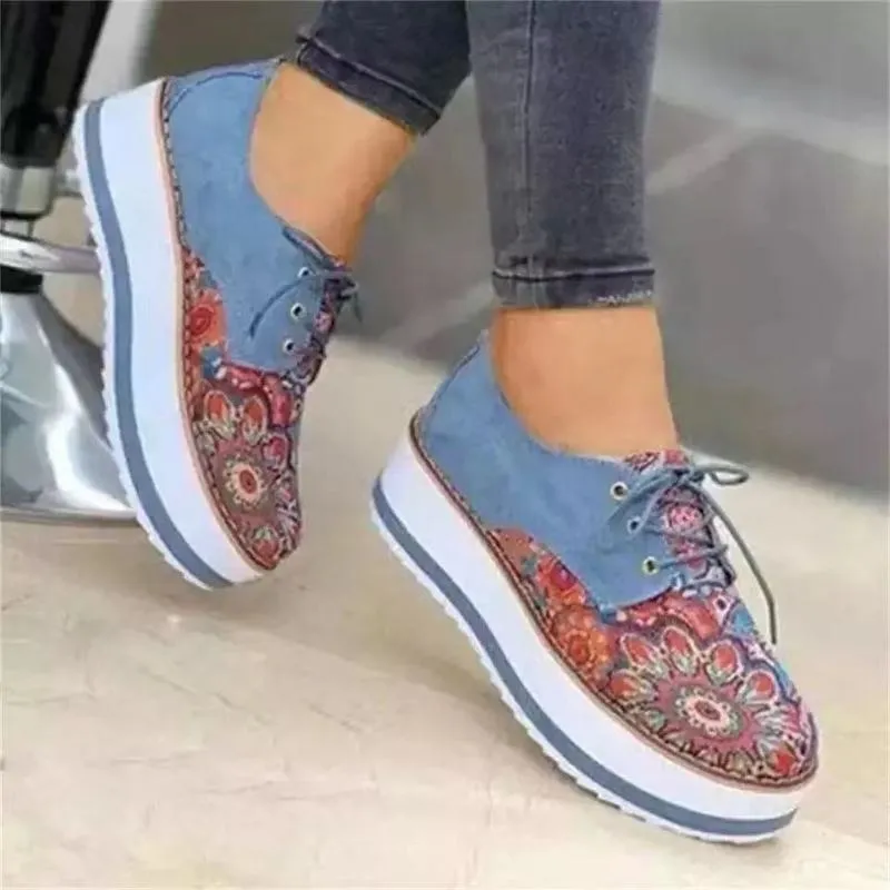 Joskaa High Quality Embroidered Flowers Platform Shoes Women Flats Zapatillas Mujer Casual Ladies Shoes Feminino Plus size 43