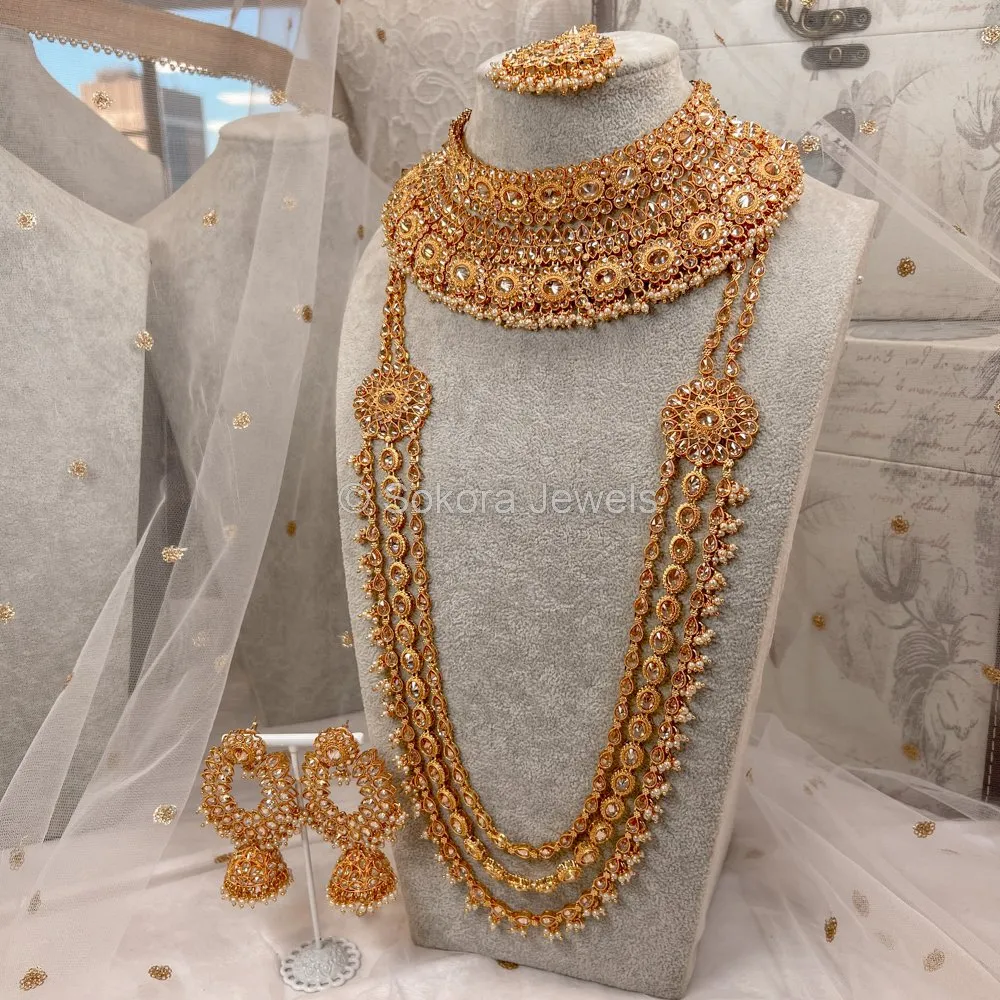 Shiwashina Bright Gold Bridal set