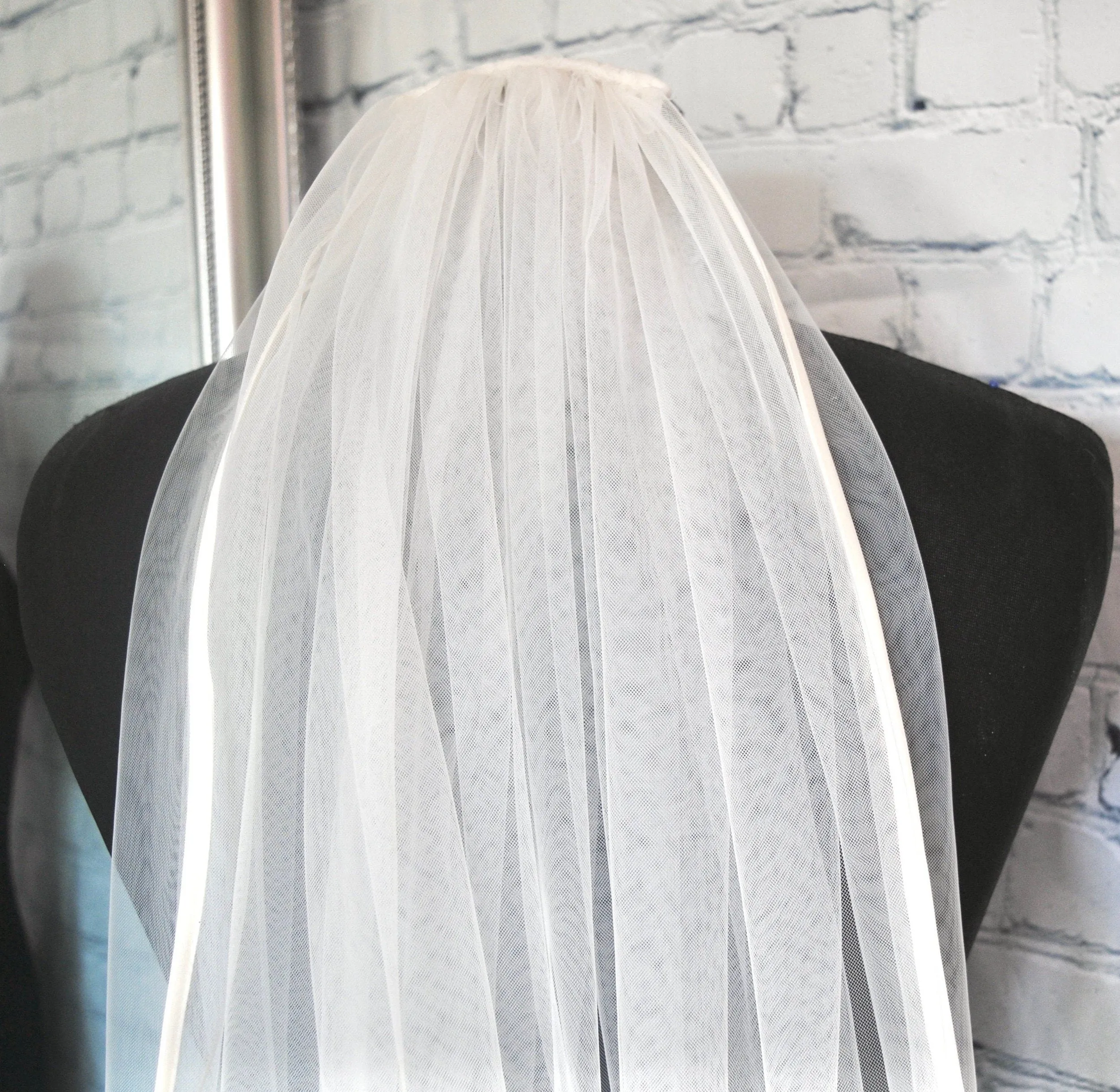 Single Tier Satin Edge Veil | 100cm - 300cm