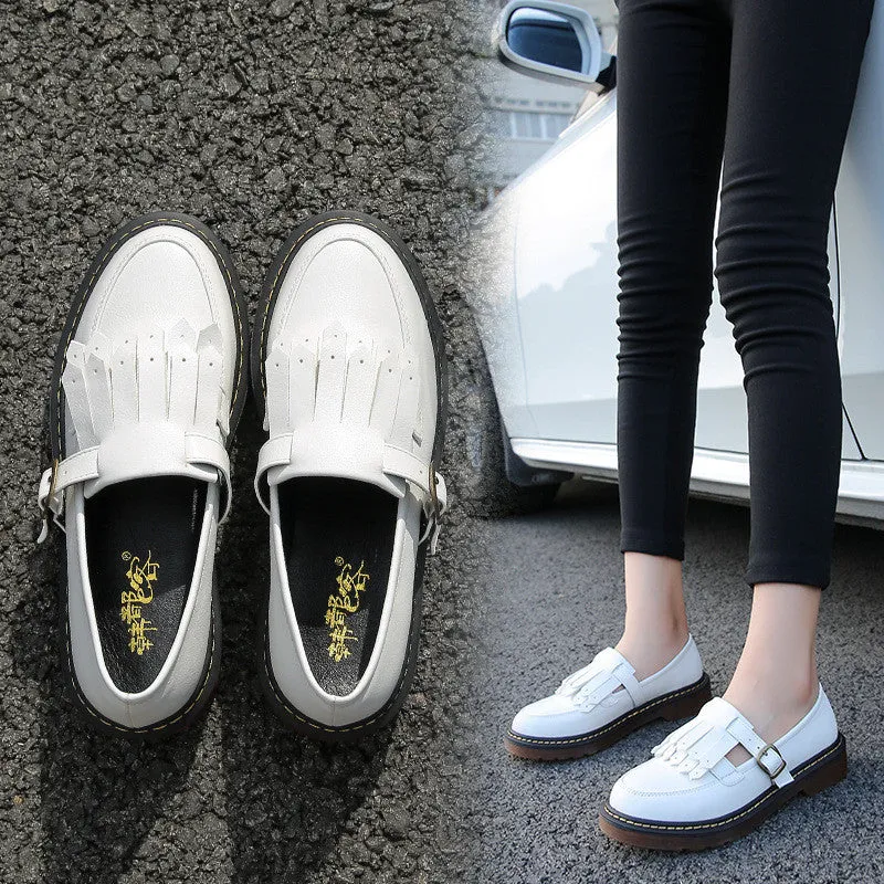 Tassel Decorated Solid Color Women's Flats