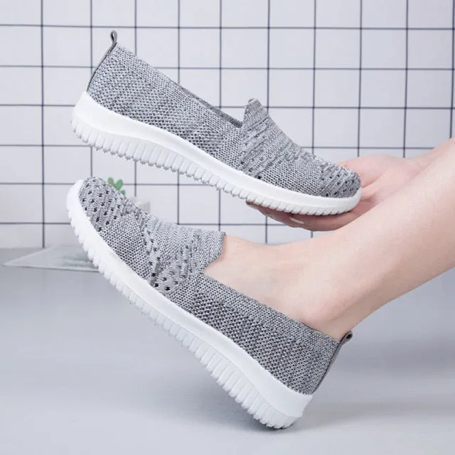 Women Platform Shoes Light Sneakers Breathable Mesh Summer Outdoor Slip-On Sock Casual Shoes Plus Size Tennis Feminino Sapatilha
