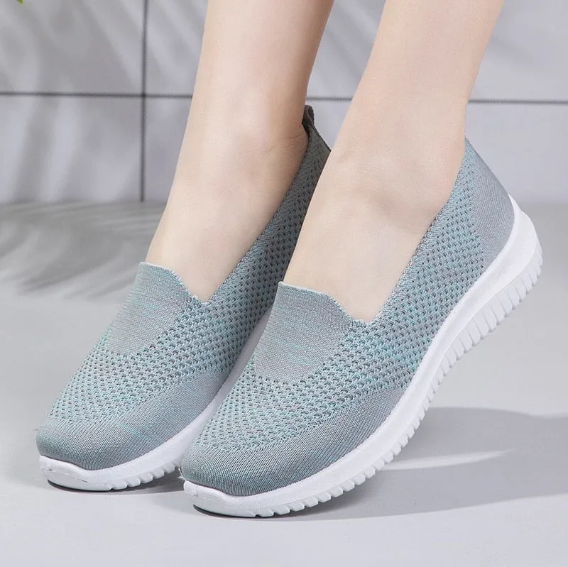 Women Platform Shoes Light Sneakers Breathable Mesh Summer Outdoor Slip-On Sock Casual Shoes Plus Size Tennis Feminino Sapatilha