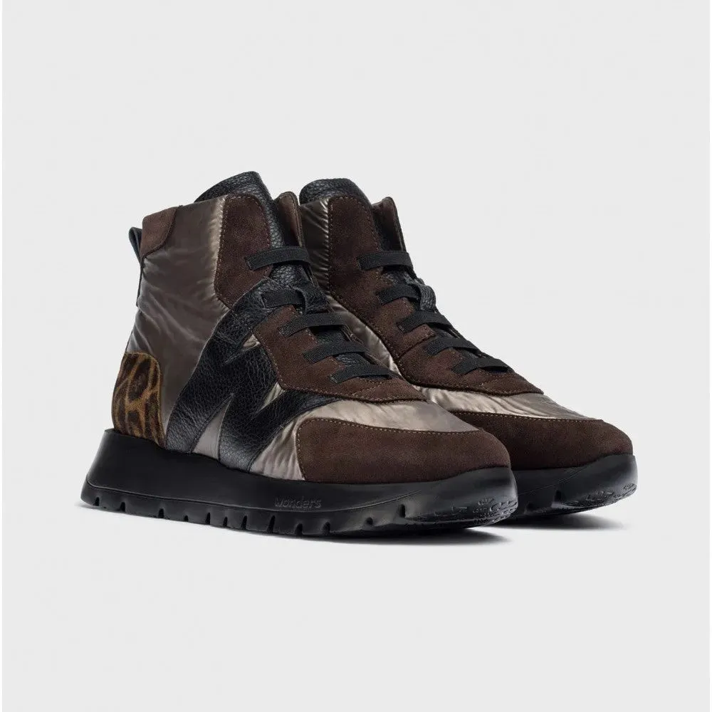 Wonders ENGLAND  Brown and Pewter Ankle Boots with Animal Print and WondersFly™ Technology